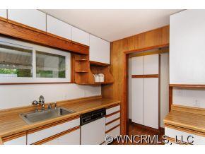 28 Salem Road Weaverville NC 28787