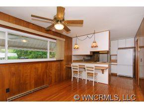 28 Salem Road Weaverville NC 28787
