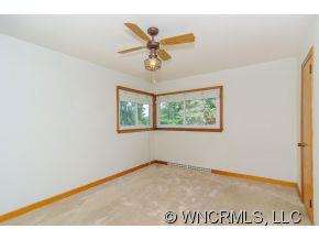 28 Salem Road Weaverville NC 28787