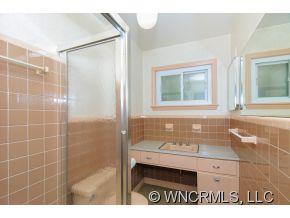 28 Salem Road Weaverville NC 28787