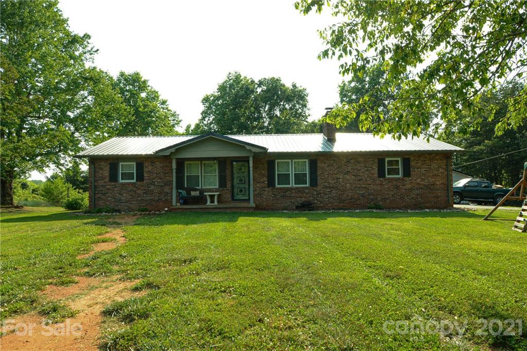 845 Coxe Road Tryon NC 28782