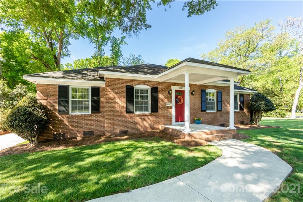 1315 Erinshire Road Charlotte NC 28211