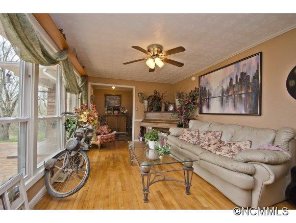 58 Ponder Farm Road Marshall NC 28753