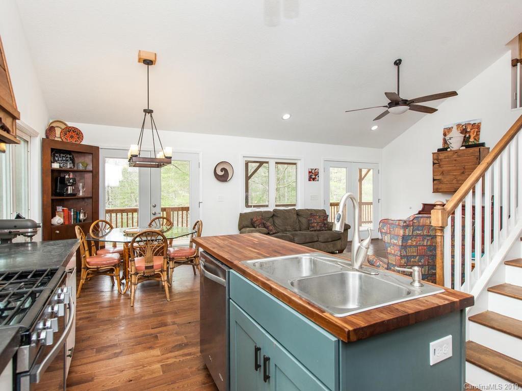54 Reeds Creek Road Fairview NC 28730