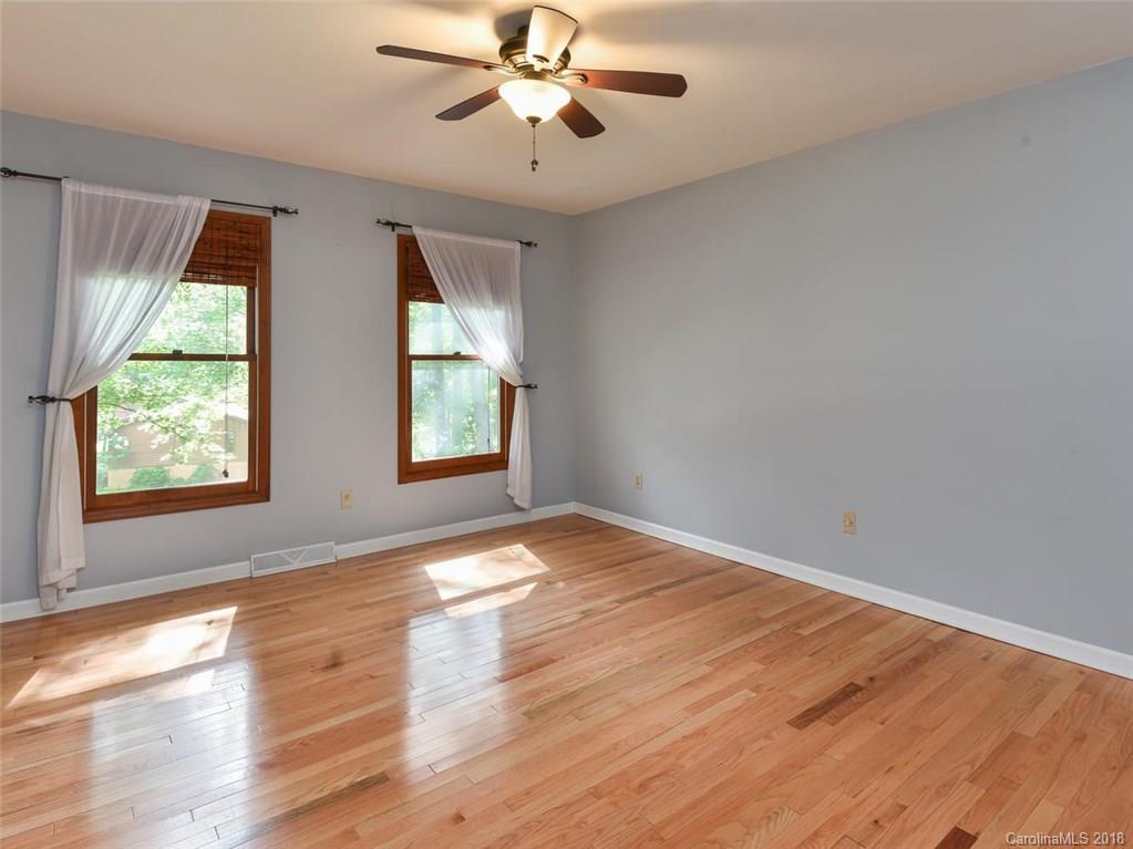 12 Wildwood Circle Fletcher NC 28732