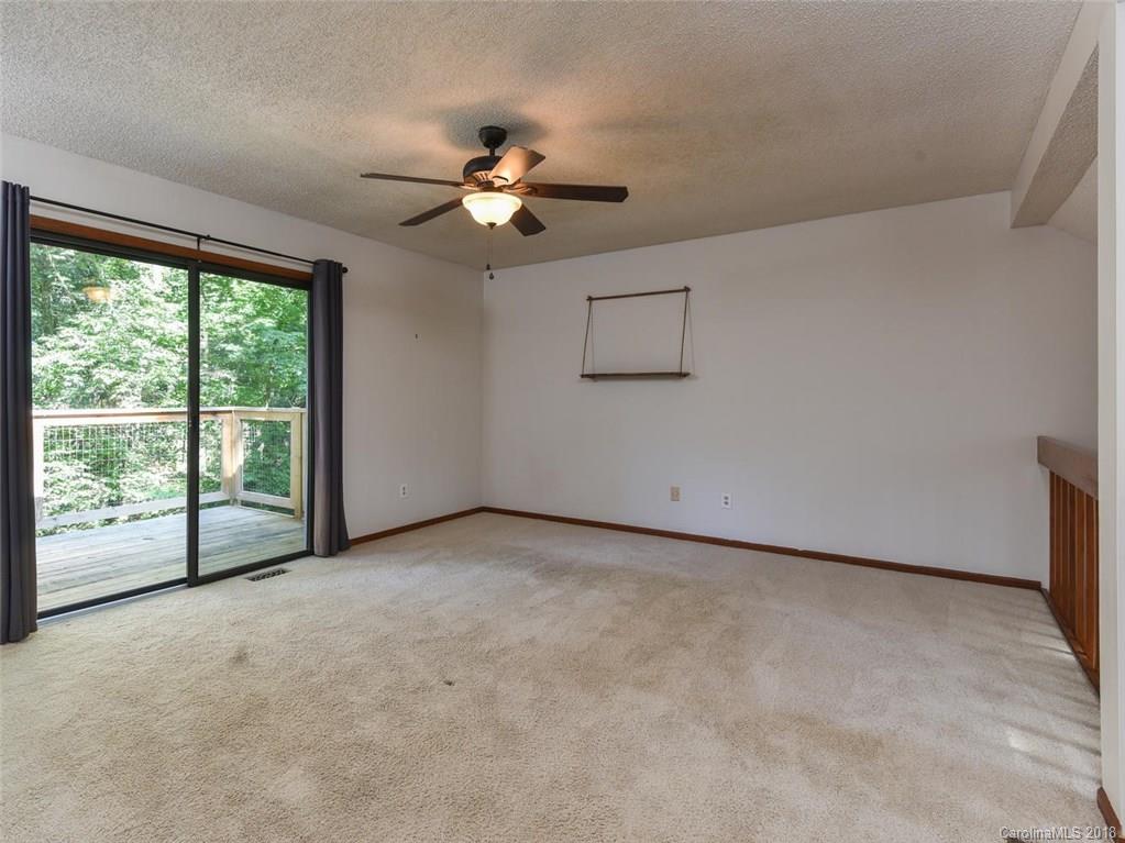 12 Wildwood Circle Fletcher NC 28732