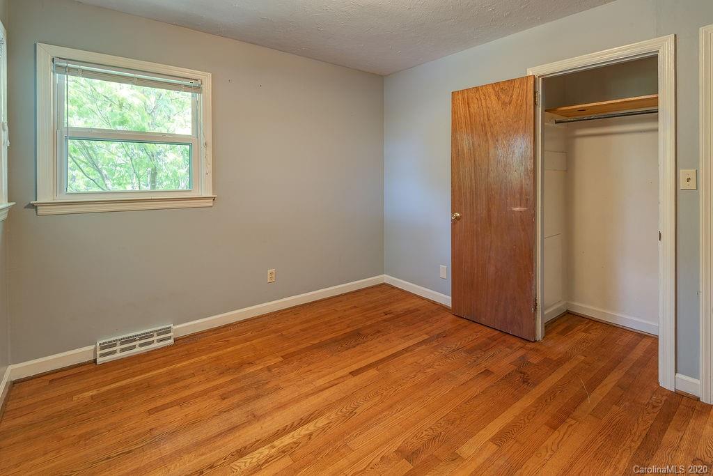 29 Wentworth Avenue Asheville NC 28803
