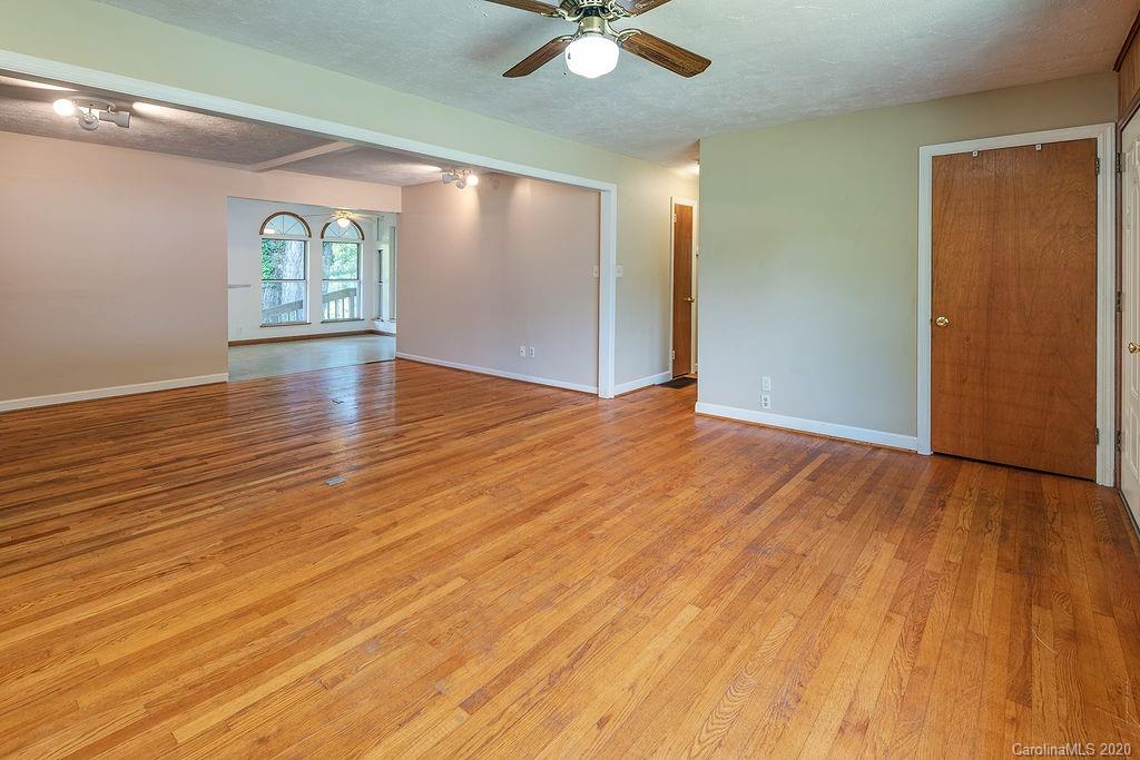 29 Wentworth Avenue Asheville NC 28803