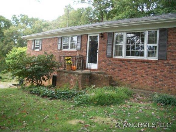 132 Dogwood Drive Weaverville NC 28787