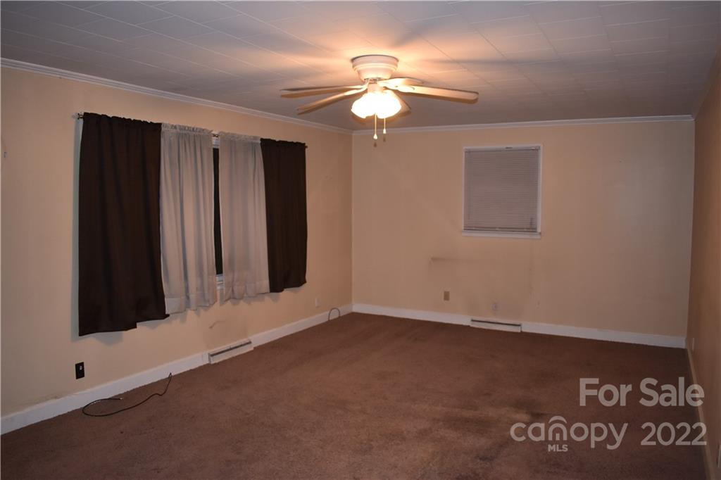 725 State Street Marion NC 28752