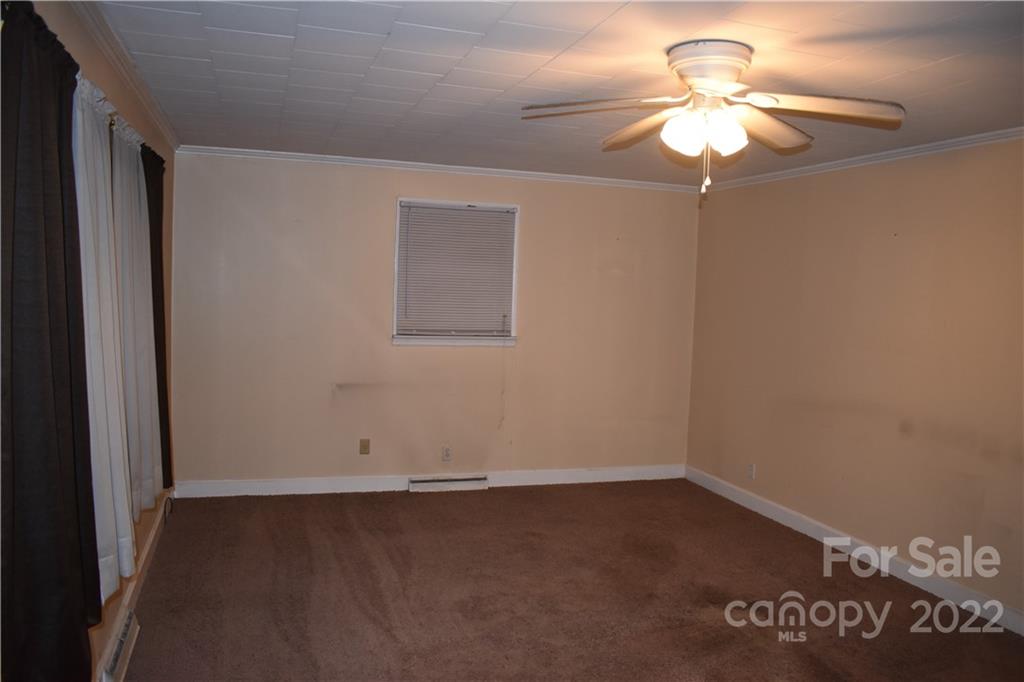 725 State Street Marion NC 28752