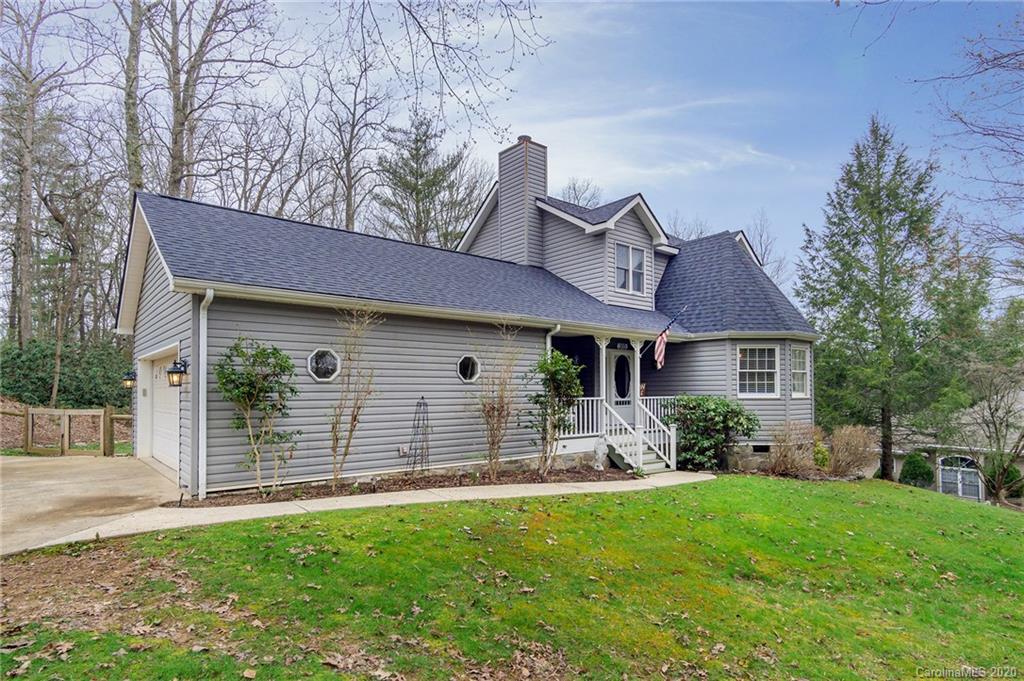 305 Shadecrest Lane Mills River NC 28759