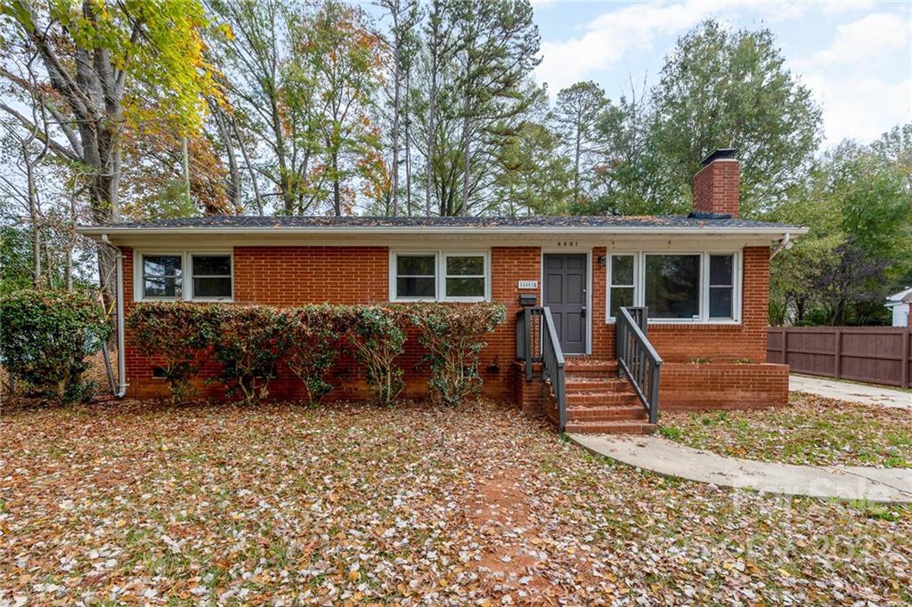 4401 Holbrook Drive Charlotte NC 28205