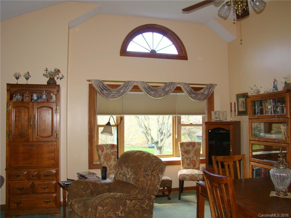 28 Pine Spring Drive Asheville NC 28805