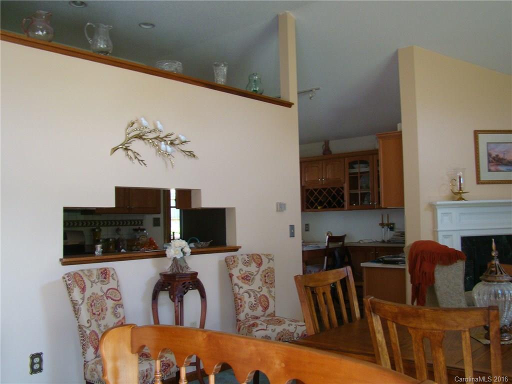 28 Pine Spring Drive Asheville NC 28805