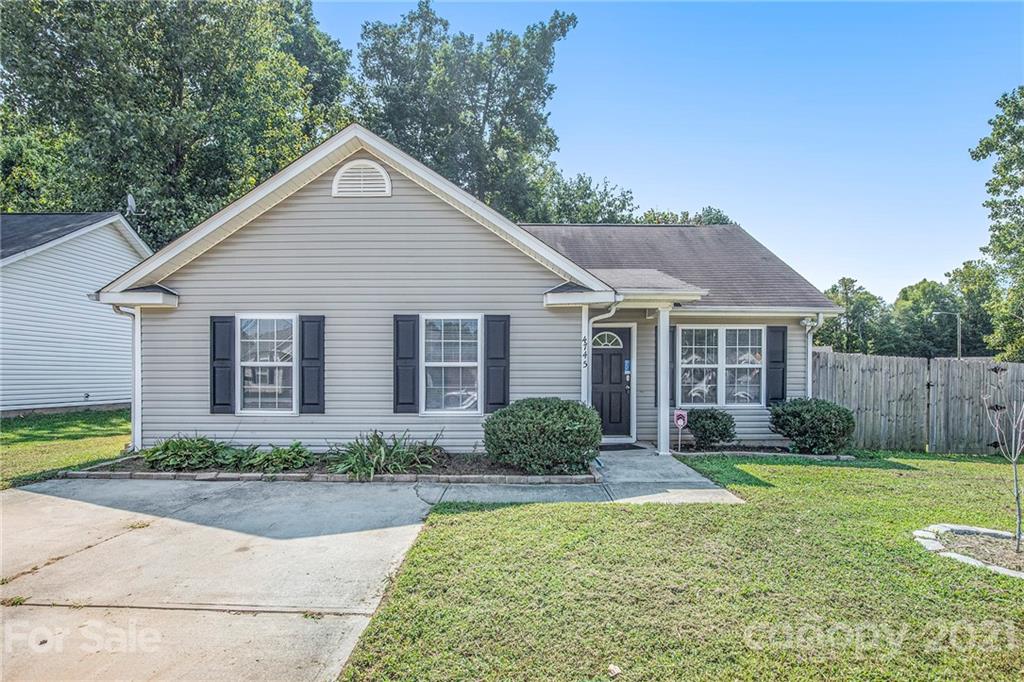 4745 Palm Breeze Lane Charlotte NC 28208