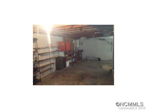 46 Memory Lane Asheville NC 28805