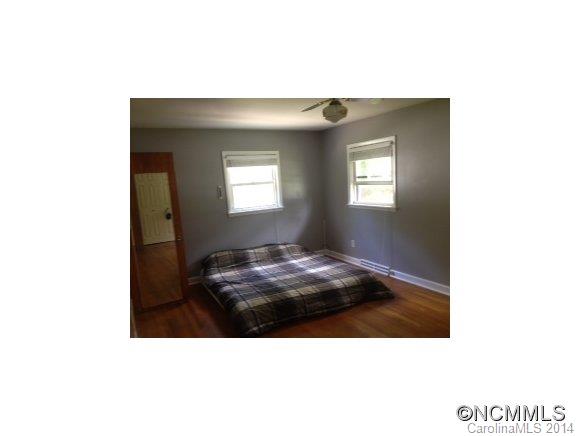 46 Memory Lane Asheville NC 28805