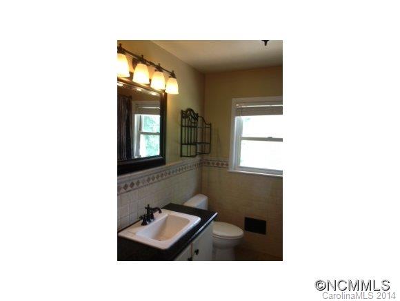46 Memory Lane Asheville NC 28805