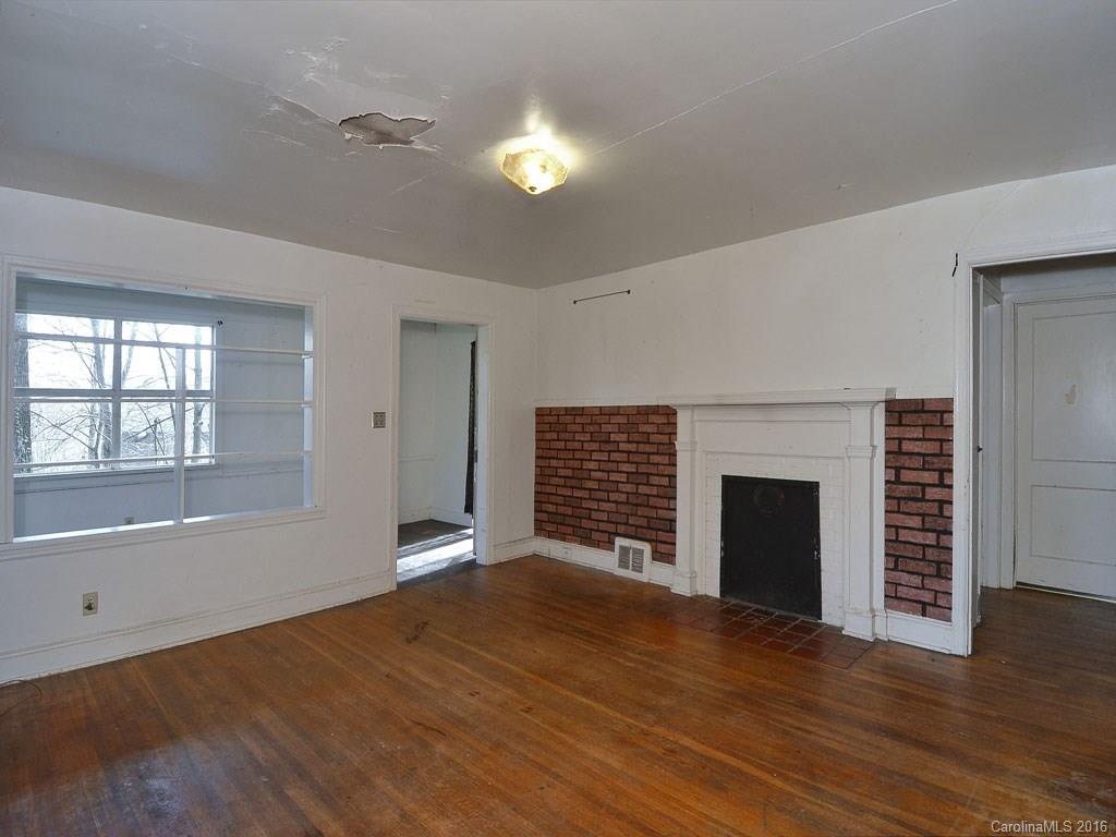 19 Aurora Drive Asheville NC 28805