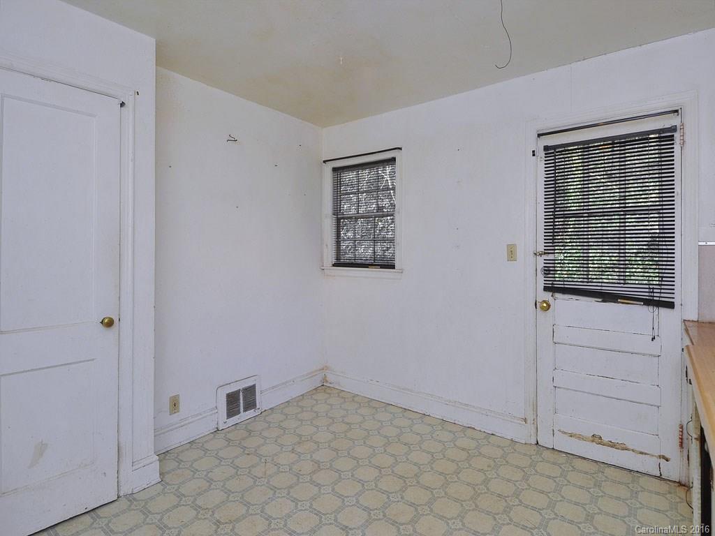 19 Aurora Drive Asheville NC 28805