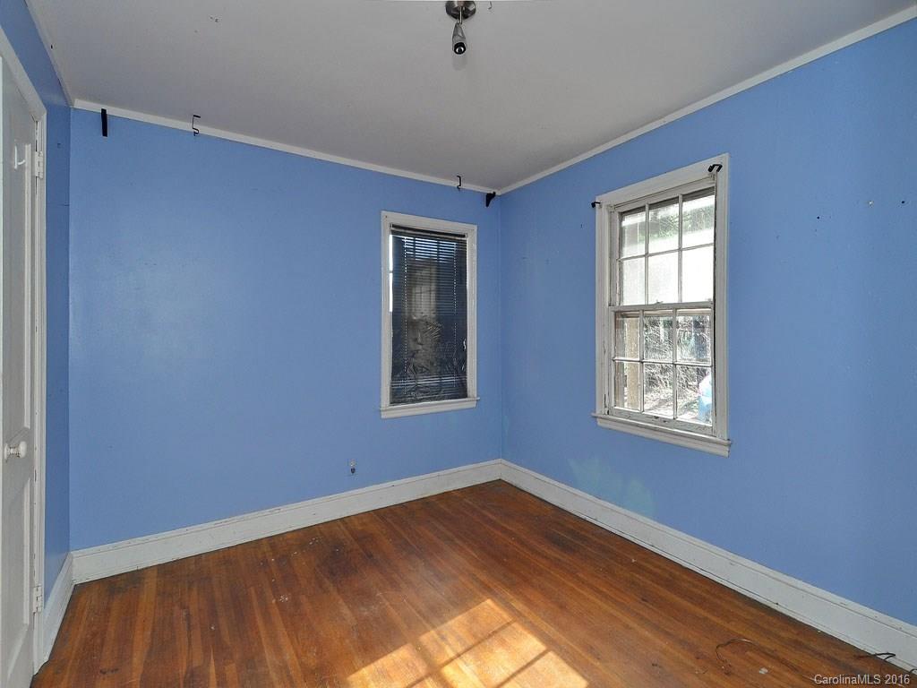 19 Aurora Drive Asheville NC 28805