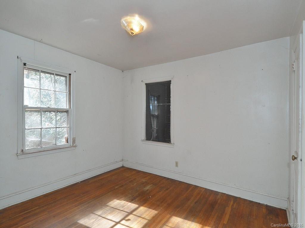 19 Aurora Drive Asheville NC 28805