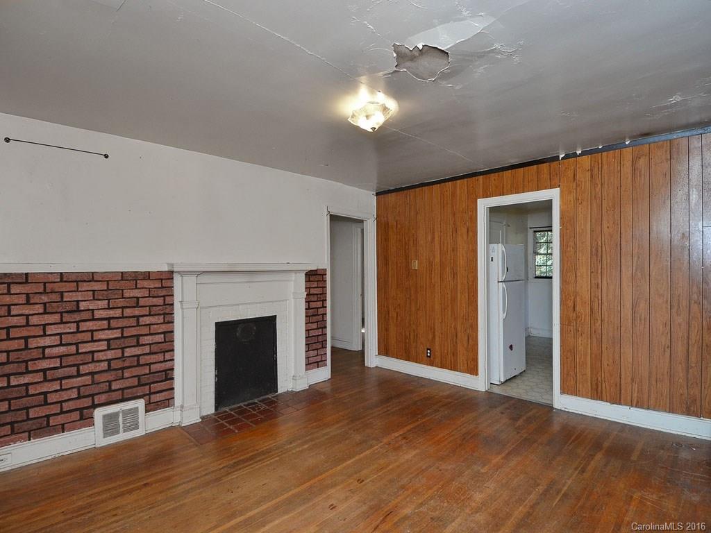 19 Aurora Drive Asheville NC 28805