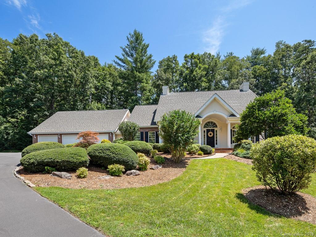 15 Four Oaks Drive Arden NC 28704