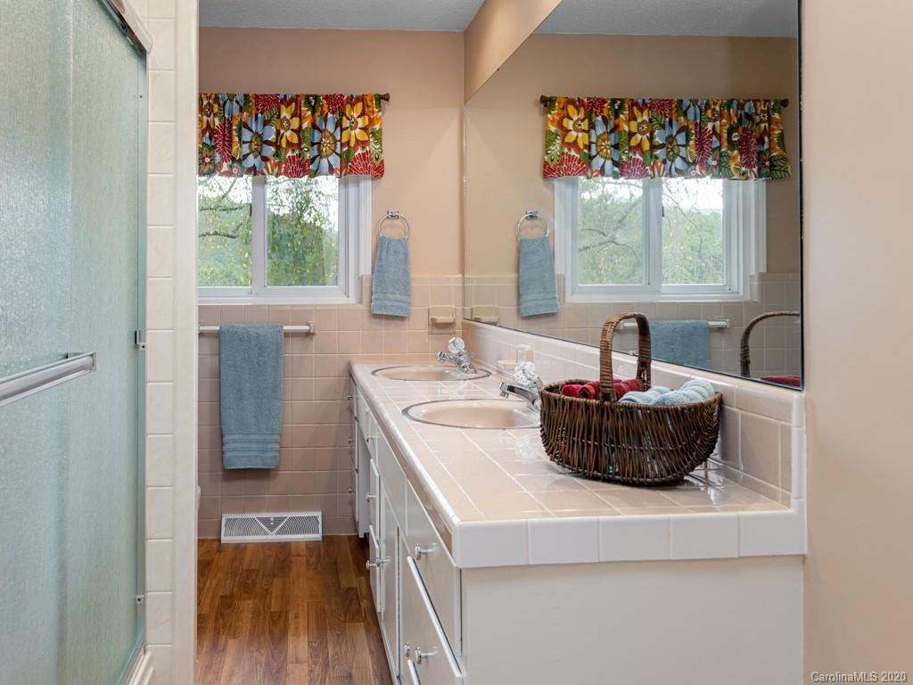 45 Hamby Drive Asheville NC 28803