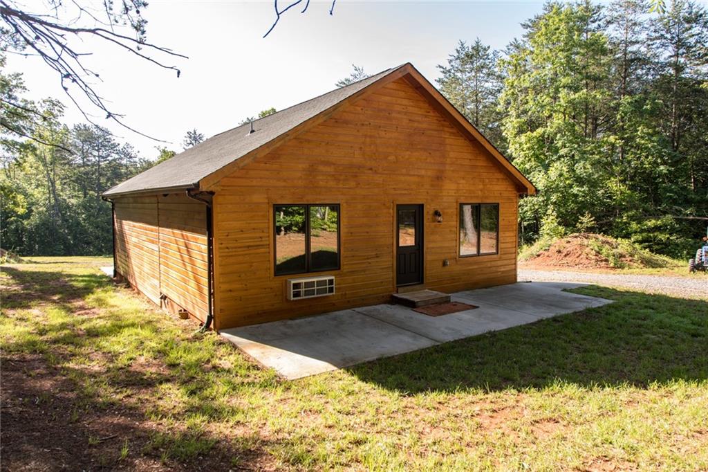 212 Pine Meadows Circle Hickory NC 28601