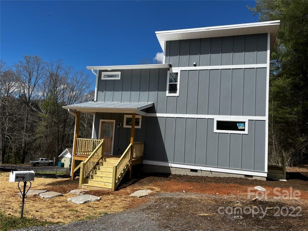 45 Oakdale Drive Candler NC 28715