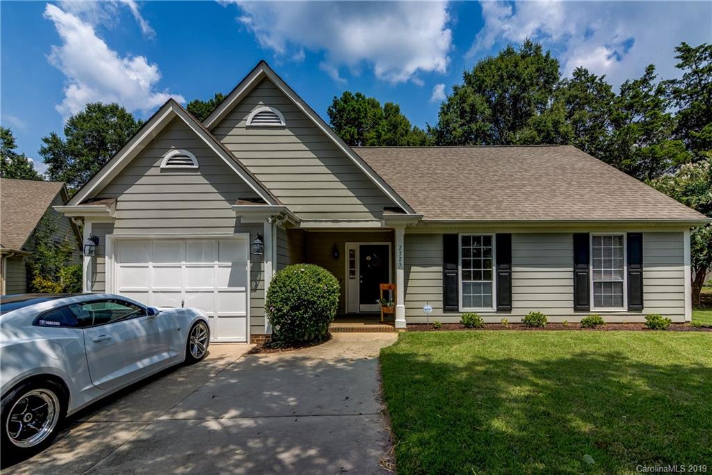 2325 Linda Lou Court Charlotte NC 28213
