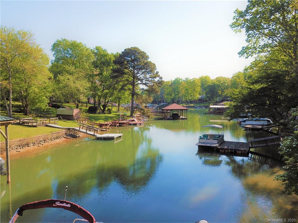 3472 Lake Shore Road S Denver NC 28037