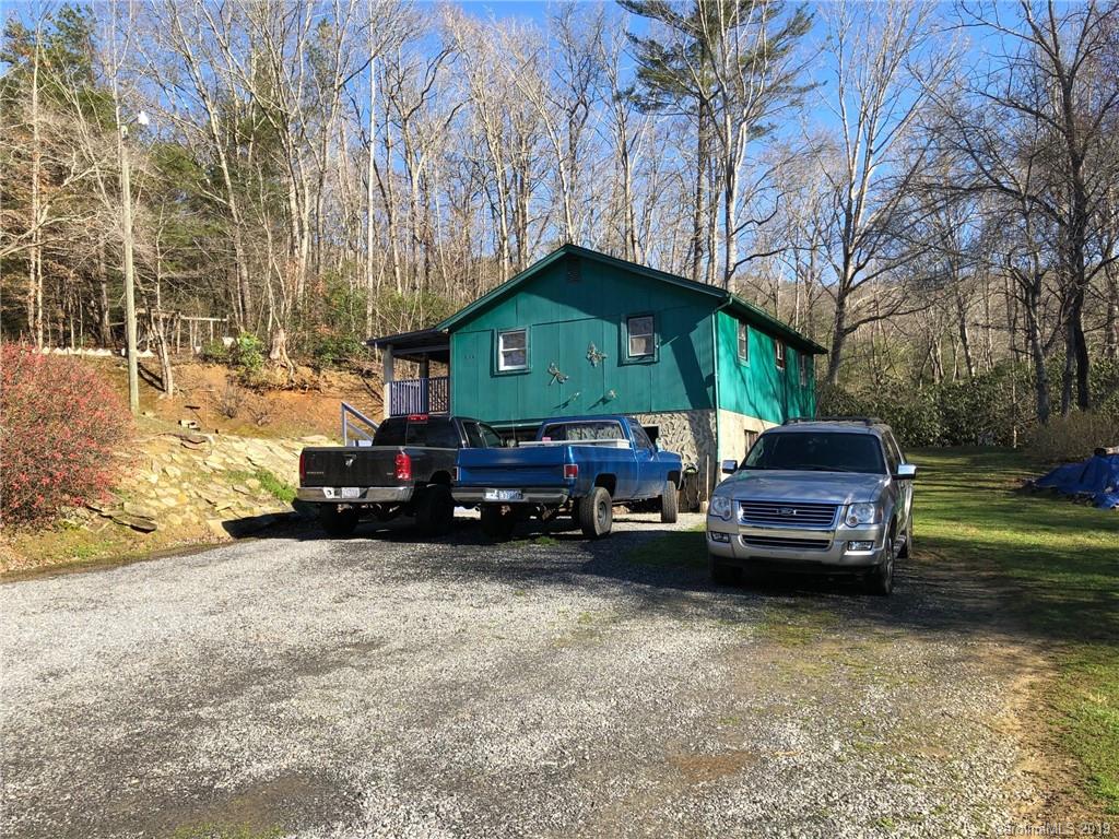 614 Old Fort Road Fairview NC 28730