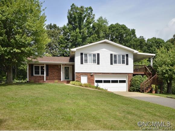 21 Apple Lane Candler NC 28715