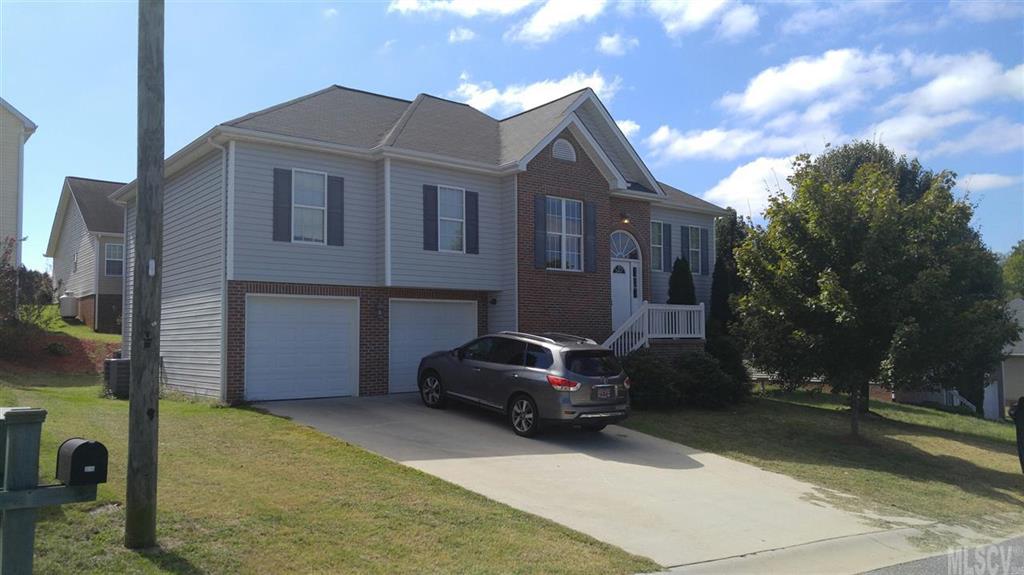 216 18th Avenue Se Hickory NC 28602