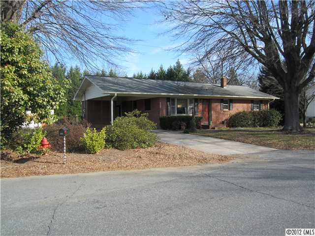 112 W Buckoak Street Stanley NC 28164