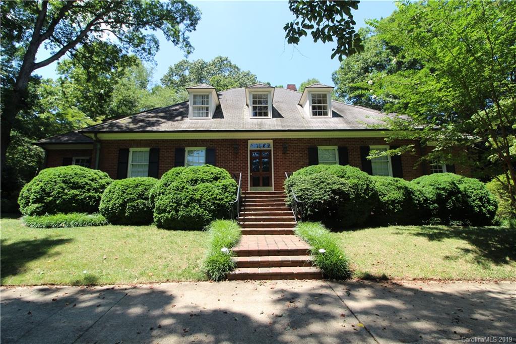 312 Valley Stream Road Statesville NC 28677