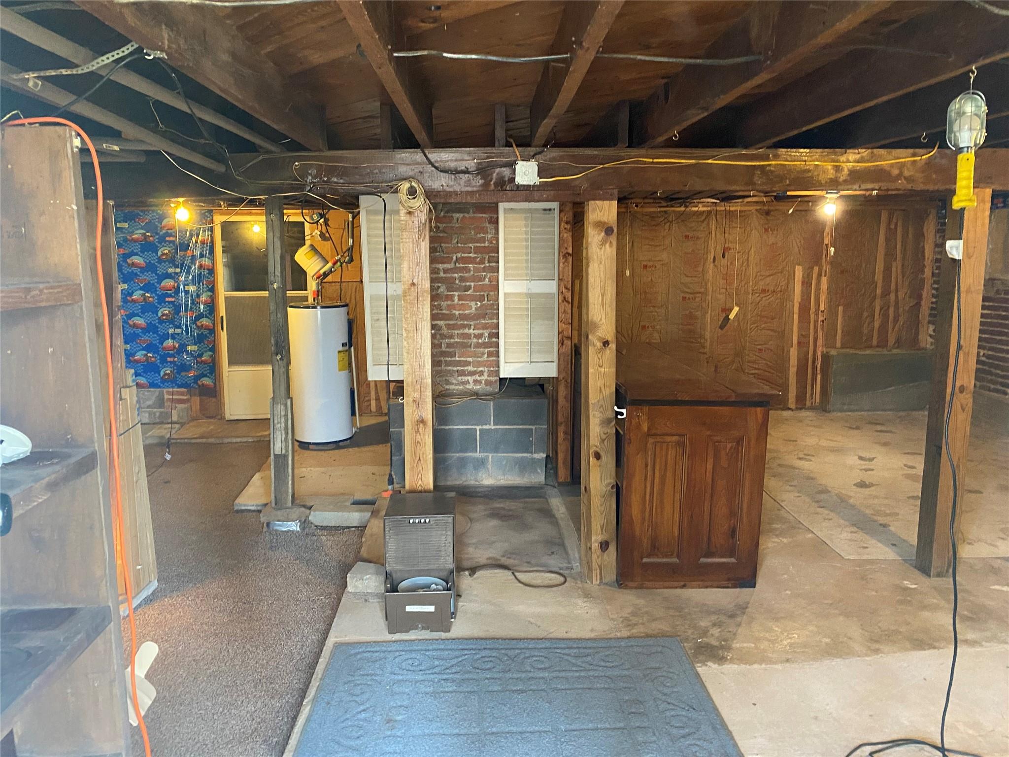 16 Reynolds Road Asheville NC 28806