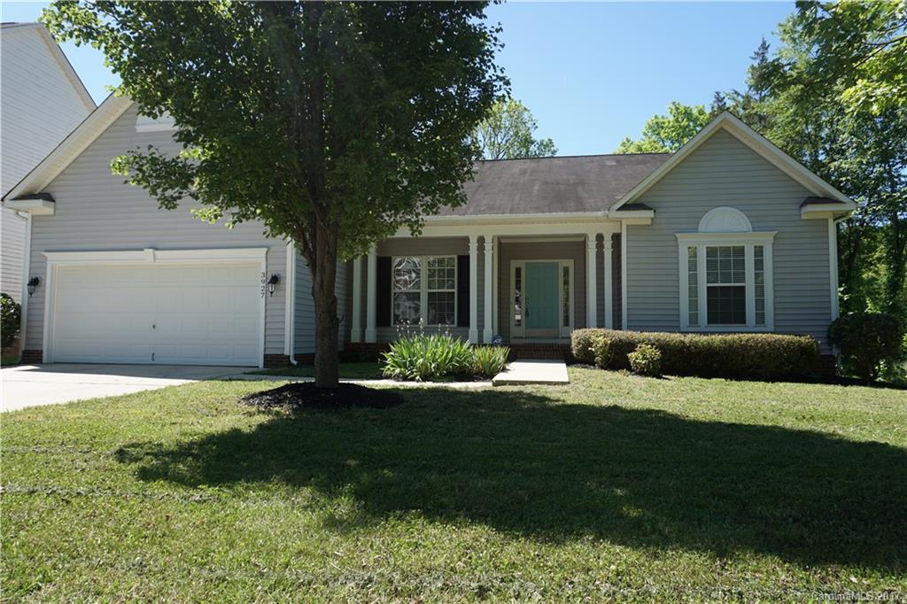 3927 Meadow Green Drive Charlotte NC 28269