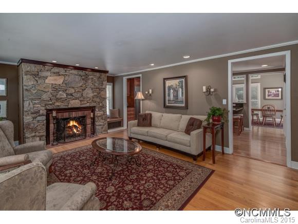 18 Clearbrook Road Asheville NC 28805