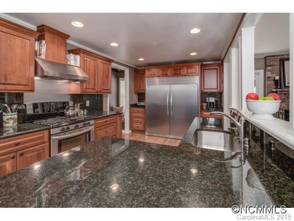 18 Clearbrook Road Asheville NC 28805