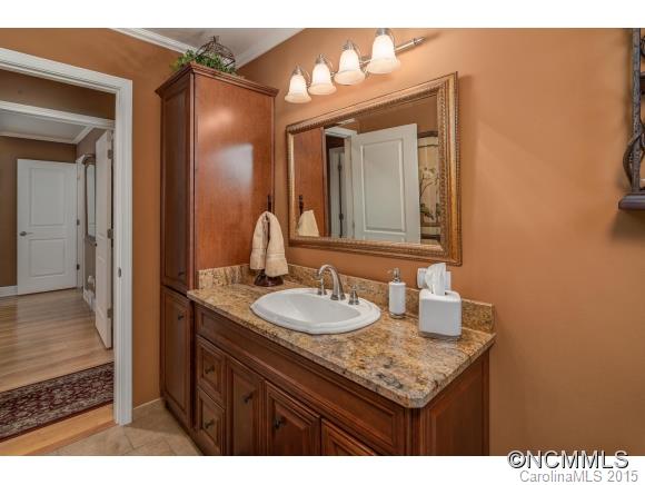 18 Clearbrook Road Asheville NC 28805