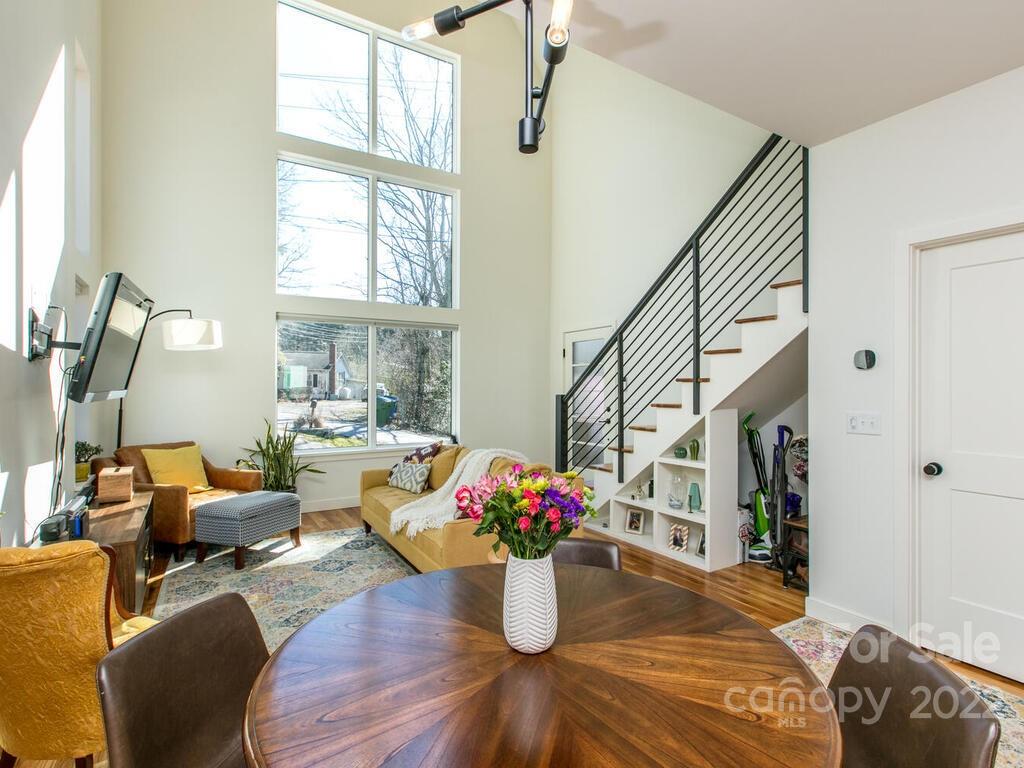 54 Busbee View Road Asheville NC 28803