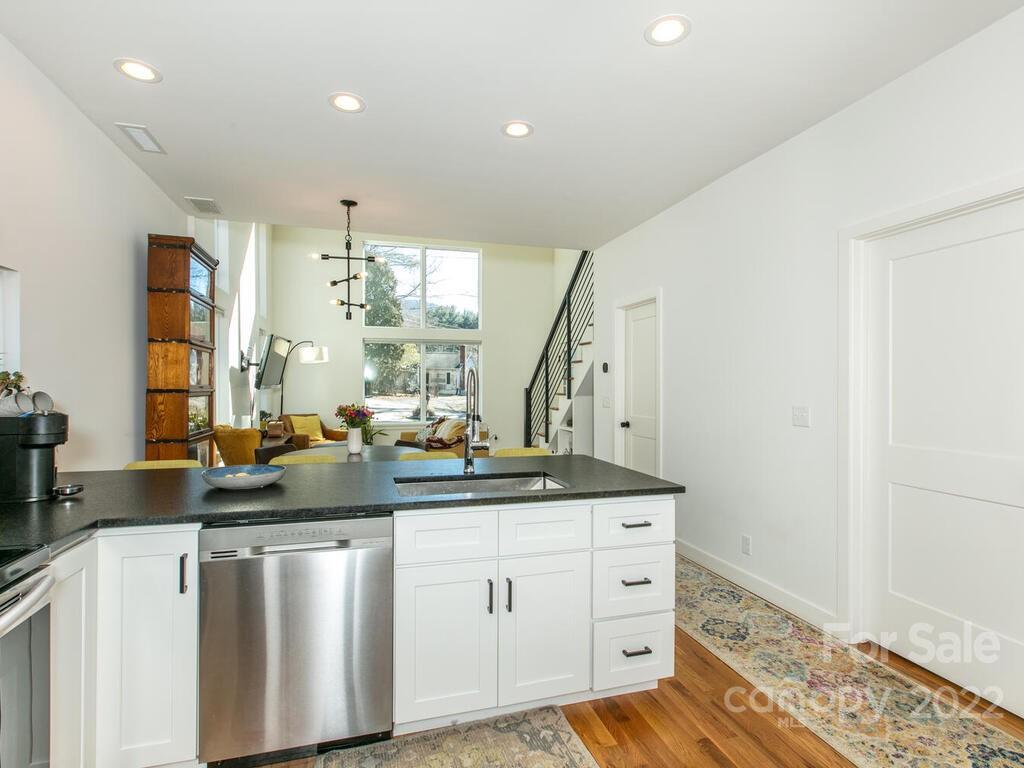54 Busbee View Road Asheville NC 28803
