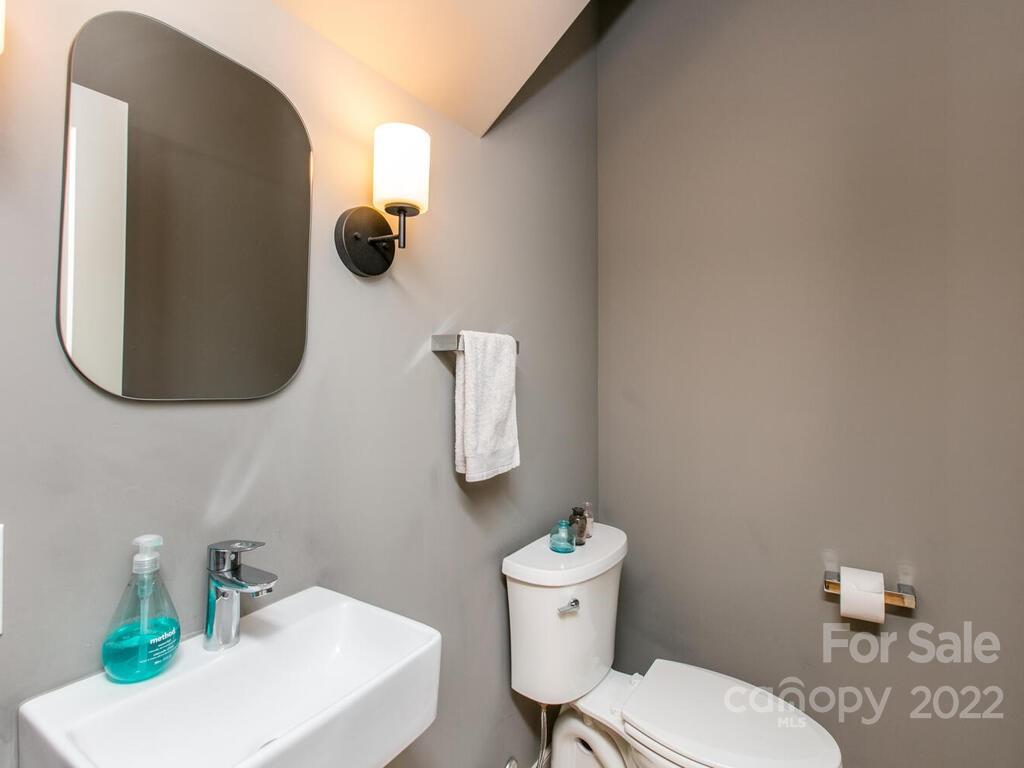 54 Busbee View Road Asheville NC 28803