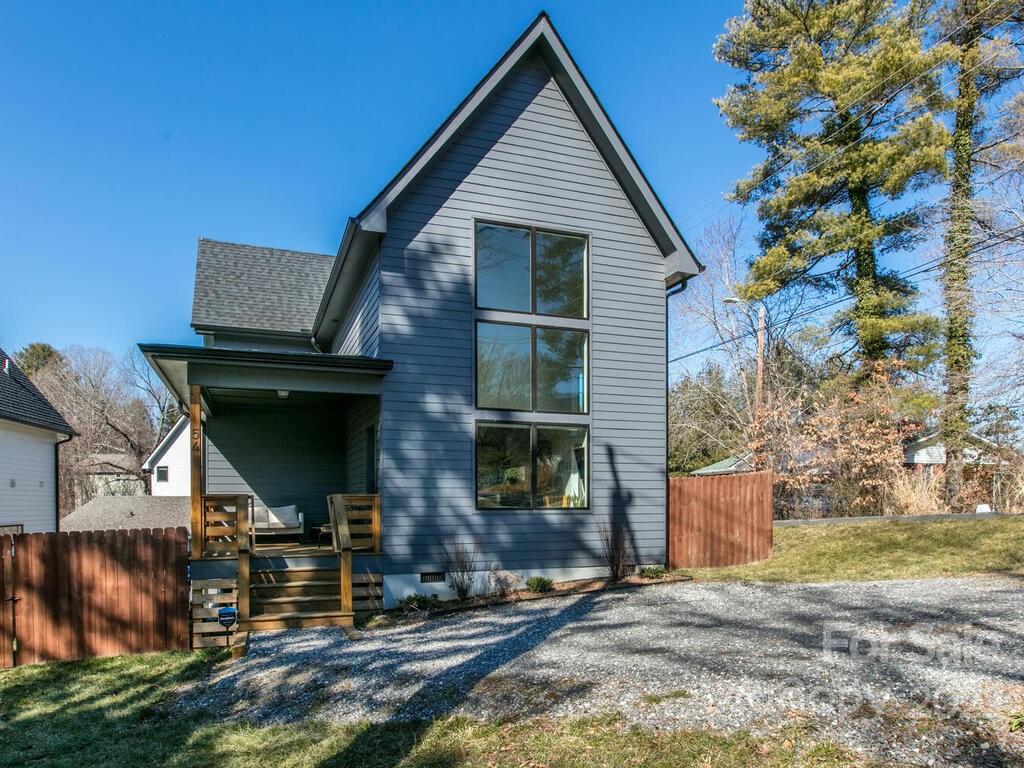 54 Busbee View Road Asheville NC 28803