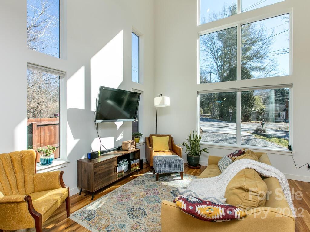 54 Busbee View Road Asheville NC 28803