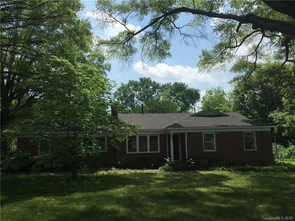 5034 Sylvan Drive Charlotte NC 28269